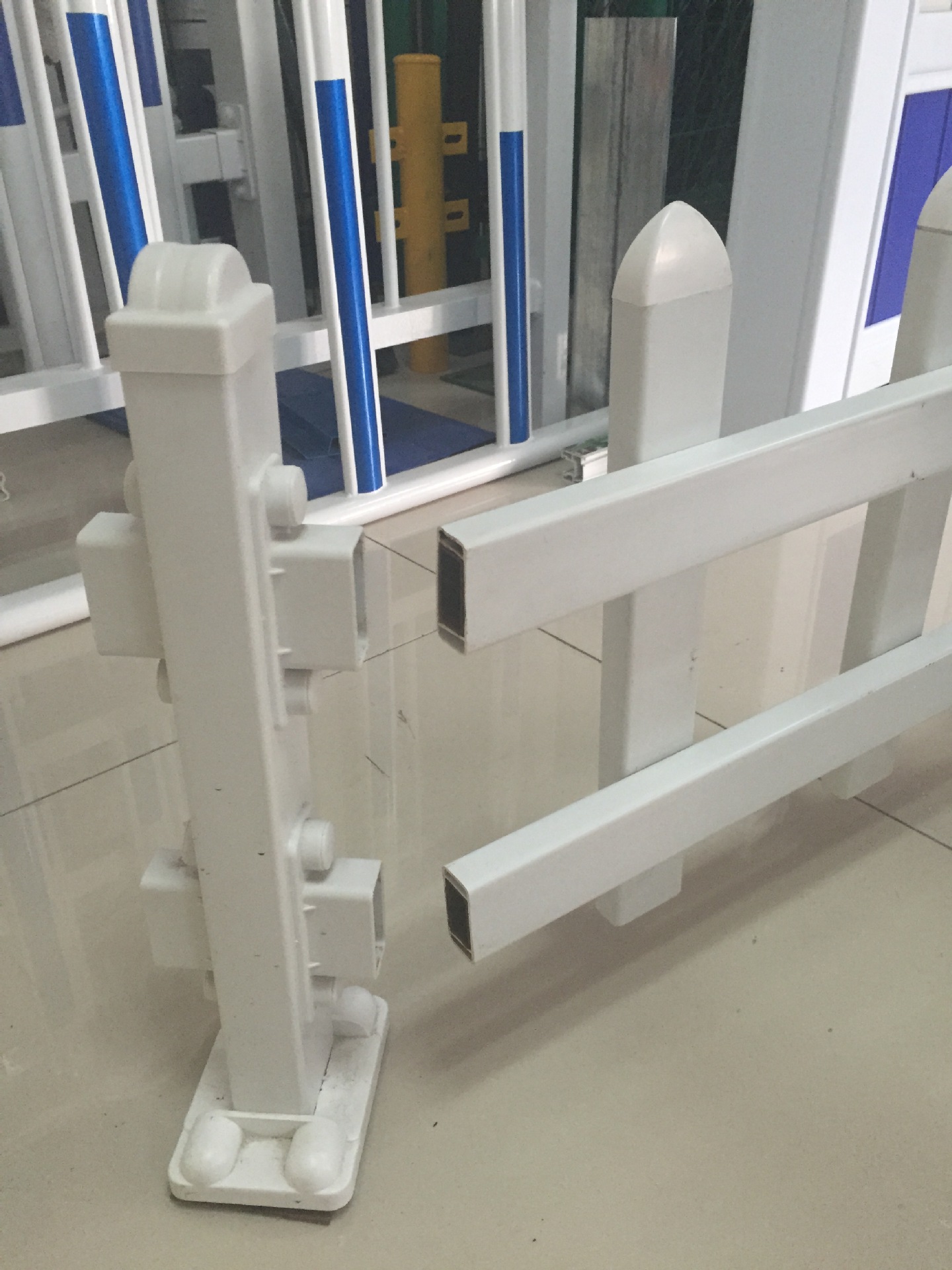 ���C��·�o�ھW�r��